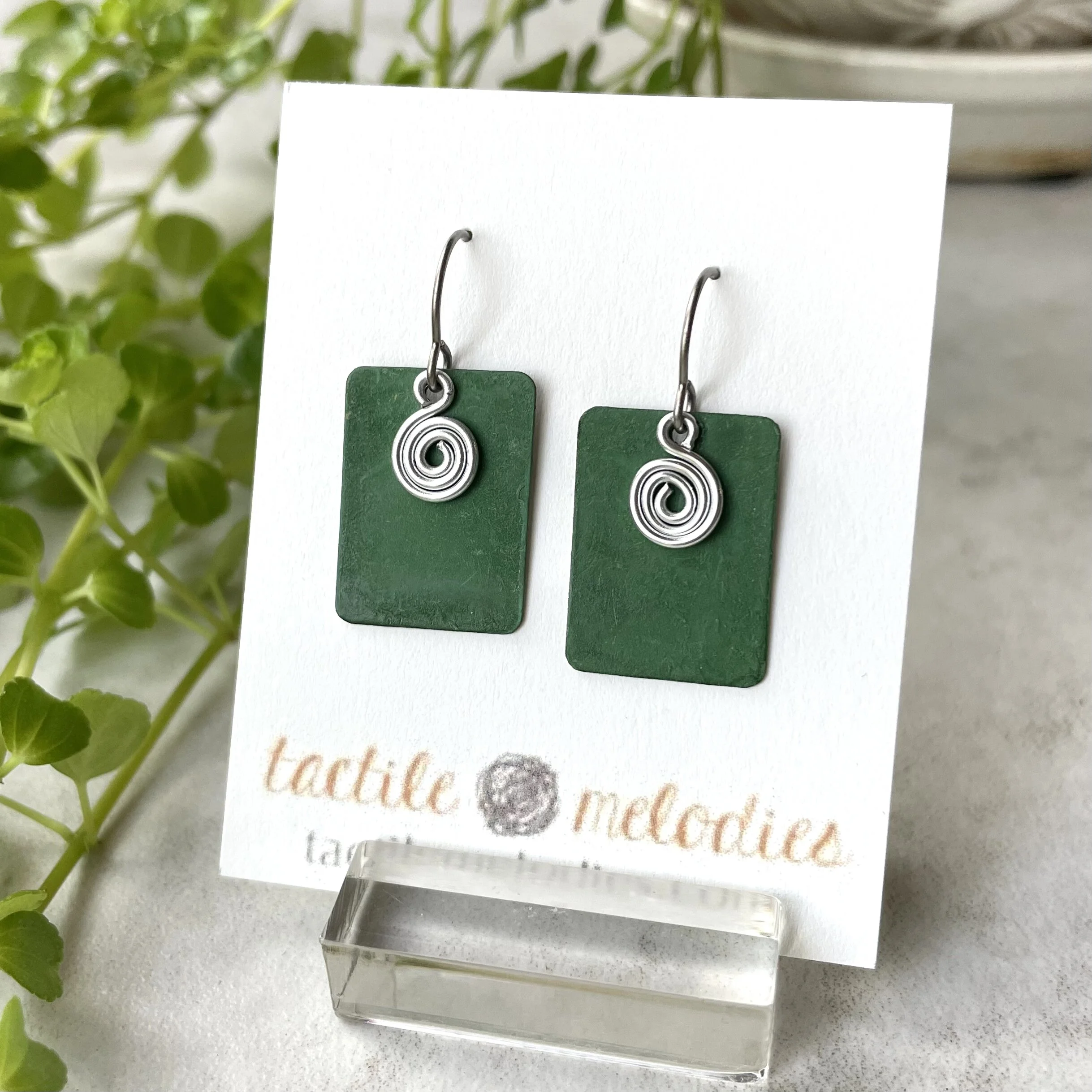 F173D444-1575-4DC6-AB46-FB5283F6574D