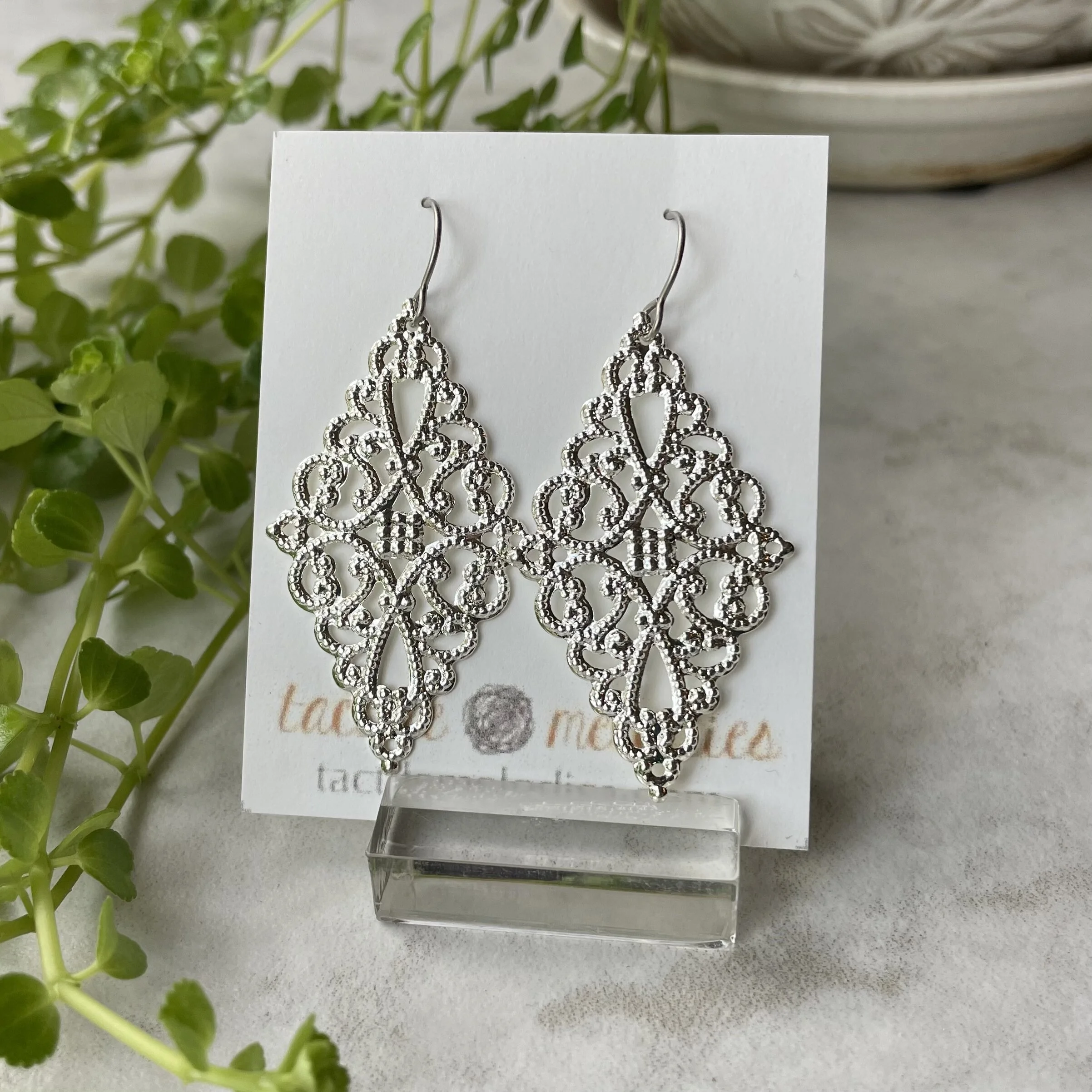 A3412EA8-E85A-40FA-BA35-0C8084532B0C