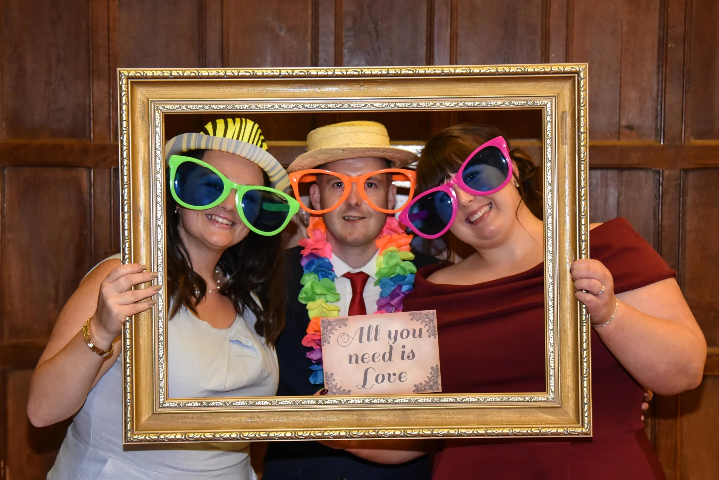 Photobooth Elmers Court Export-43.jpg