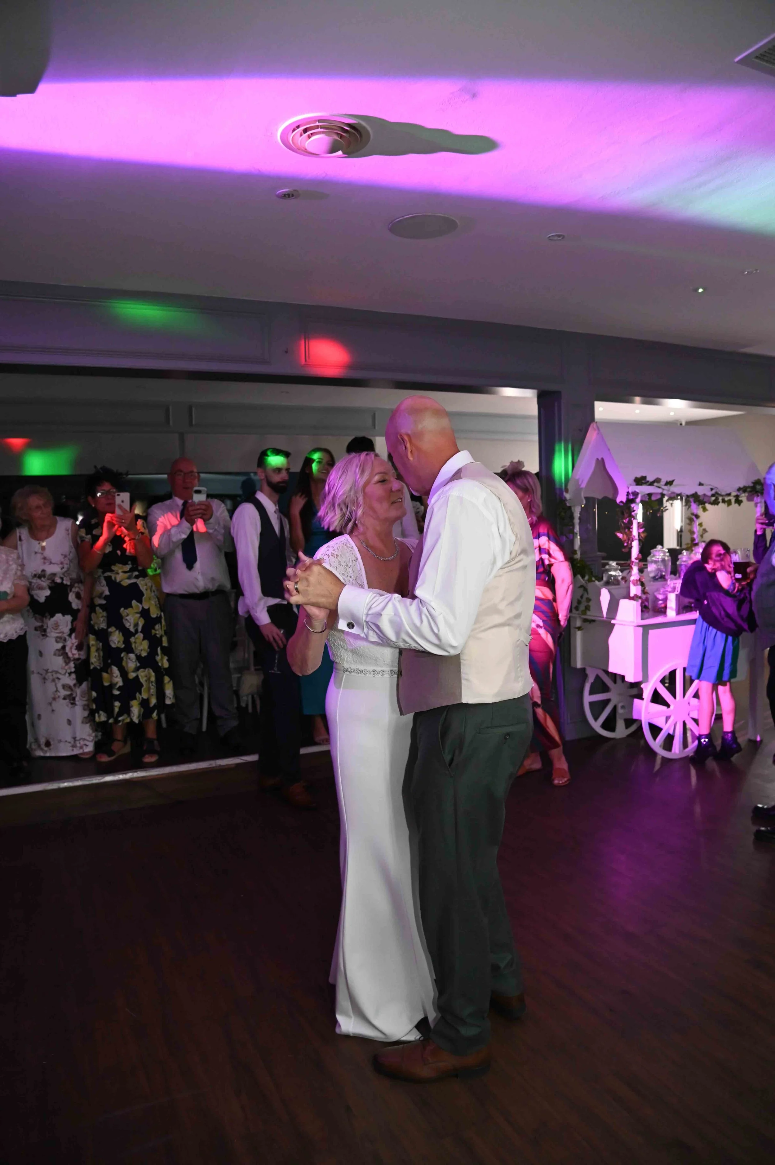 Lee and Tara Final Images LR Smaller-221.jpg