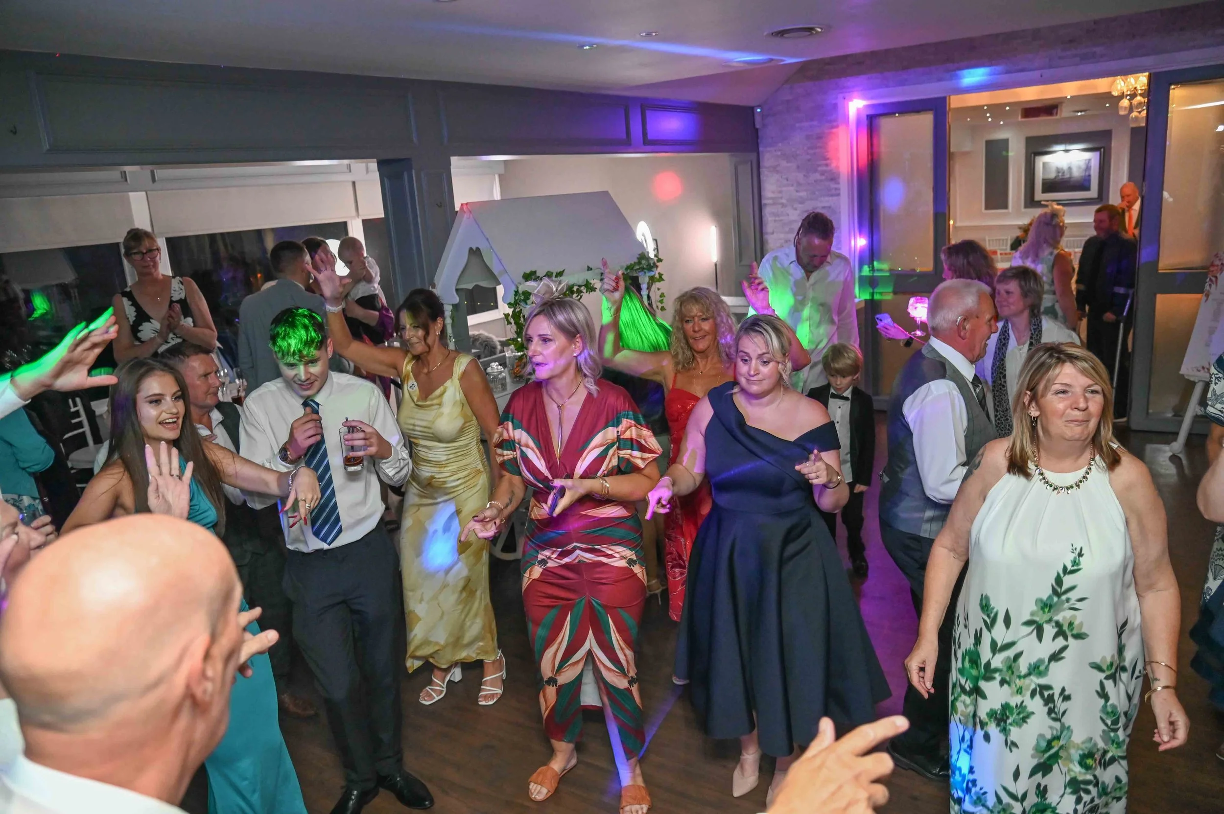 Lee and Tara Final Images LR Smaller-233.jpg