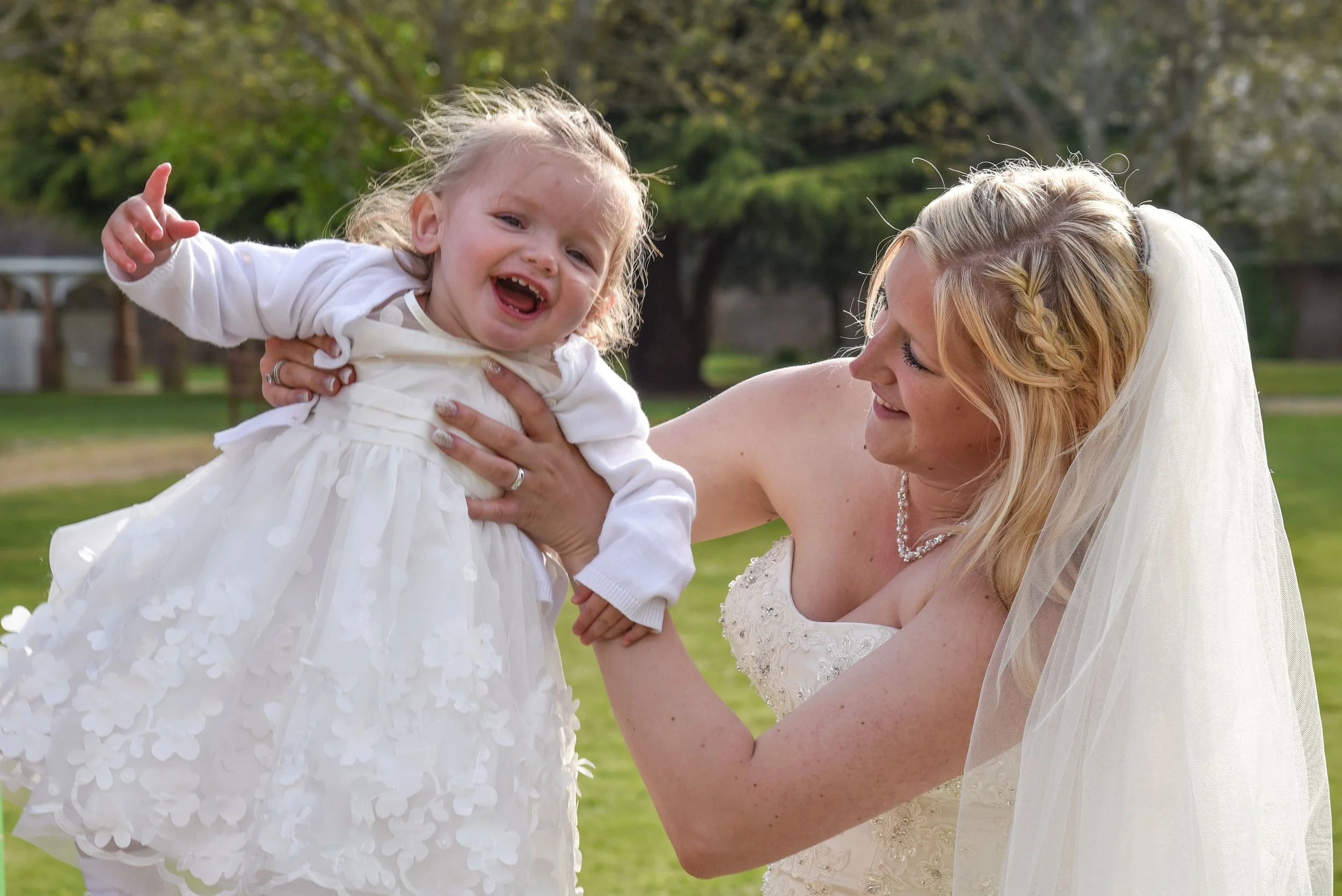 Hampshire Wedding Photography-071.jpg