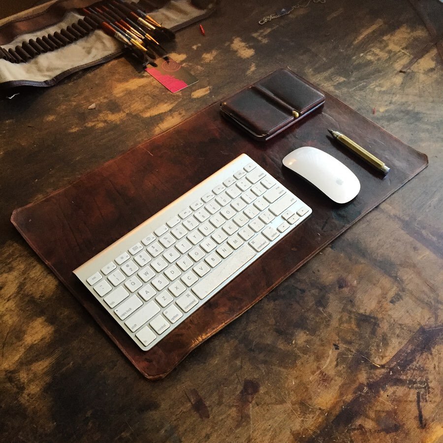My daily use of natural materials. Leather tabletop.