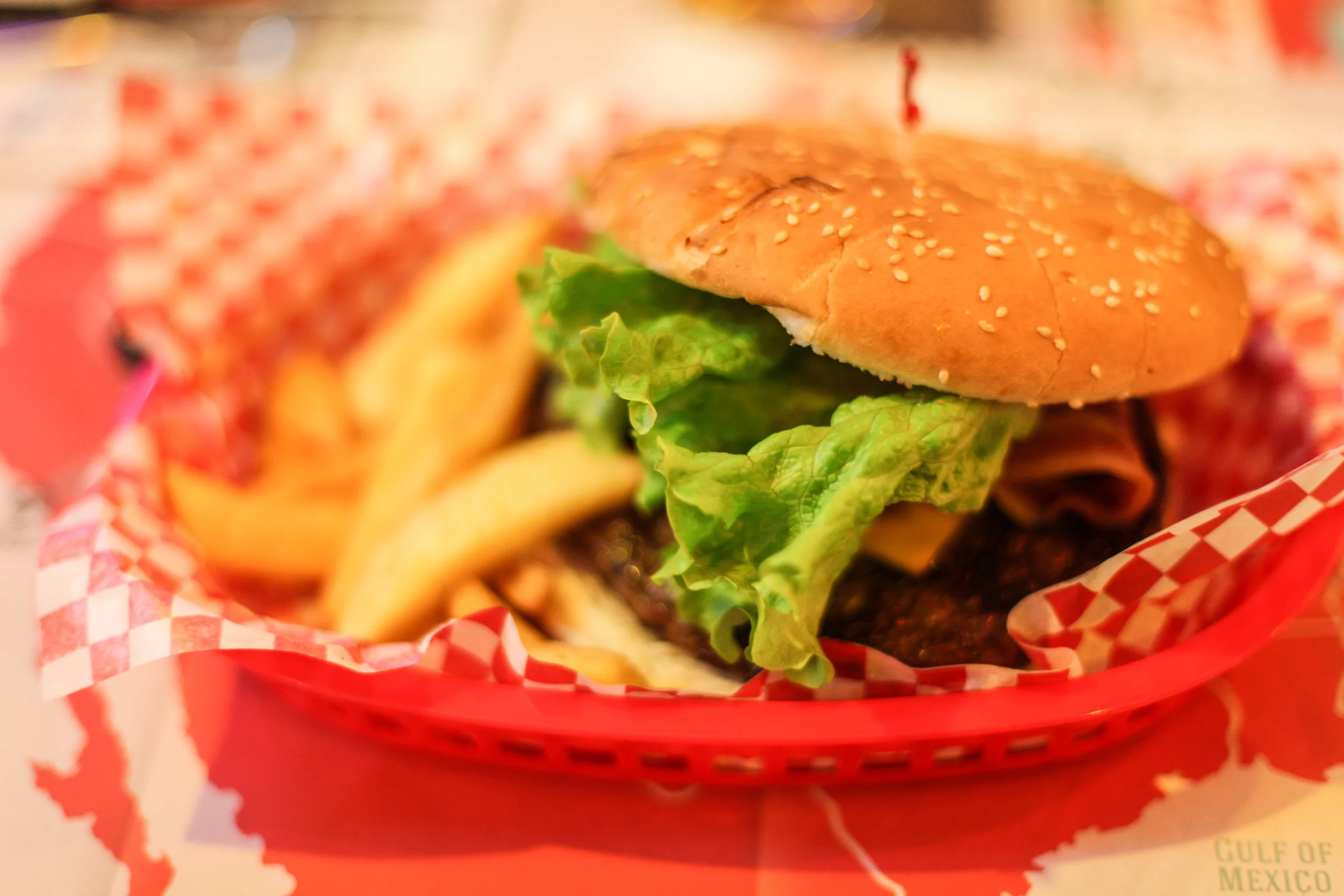 cheeseburger.jpg