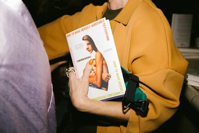 how to make herself agreeable to everyone