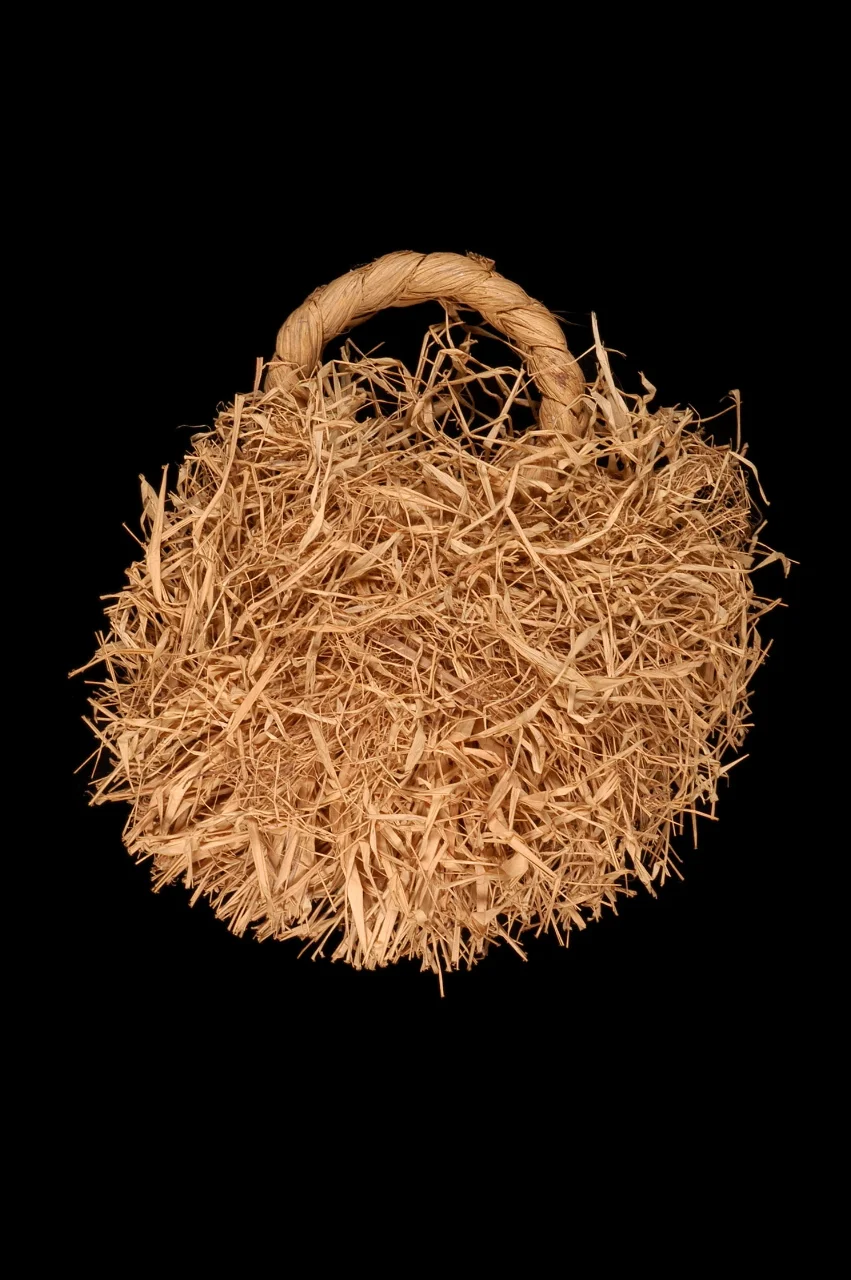  DEMOCRATIC REPUBLIC OF CONGO Raffia bracelet.&nbsp;20th century&nbsp; 