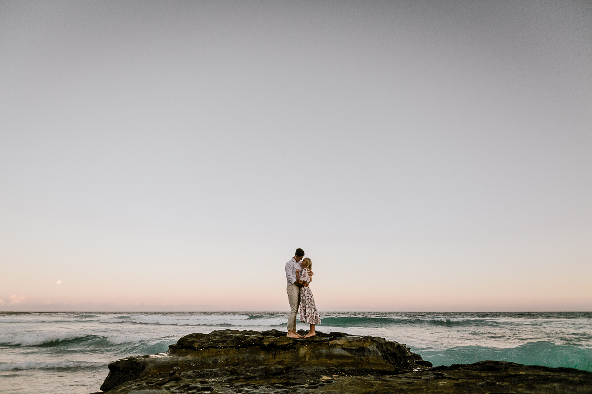 kirsty_andrew_eshoot_newcastle_beach_gez_xavier_mansfield_photography_2020-80.jpg