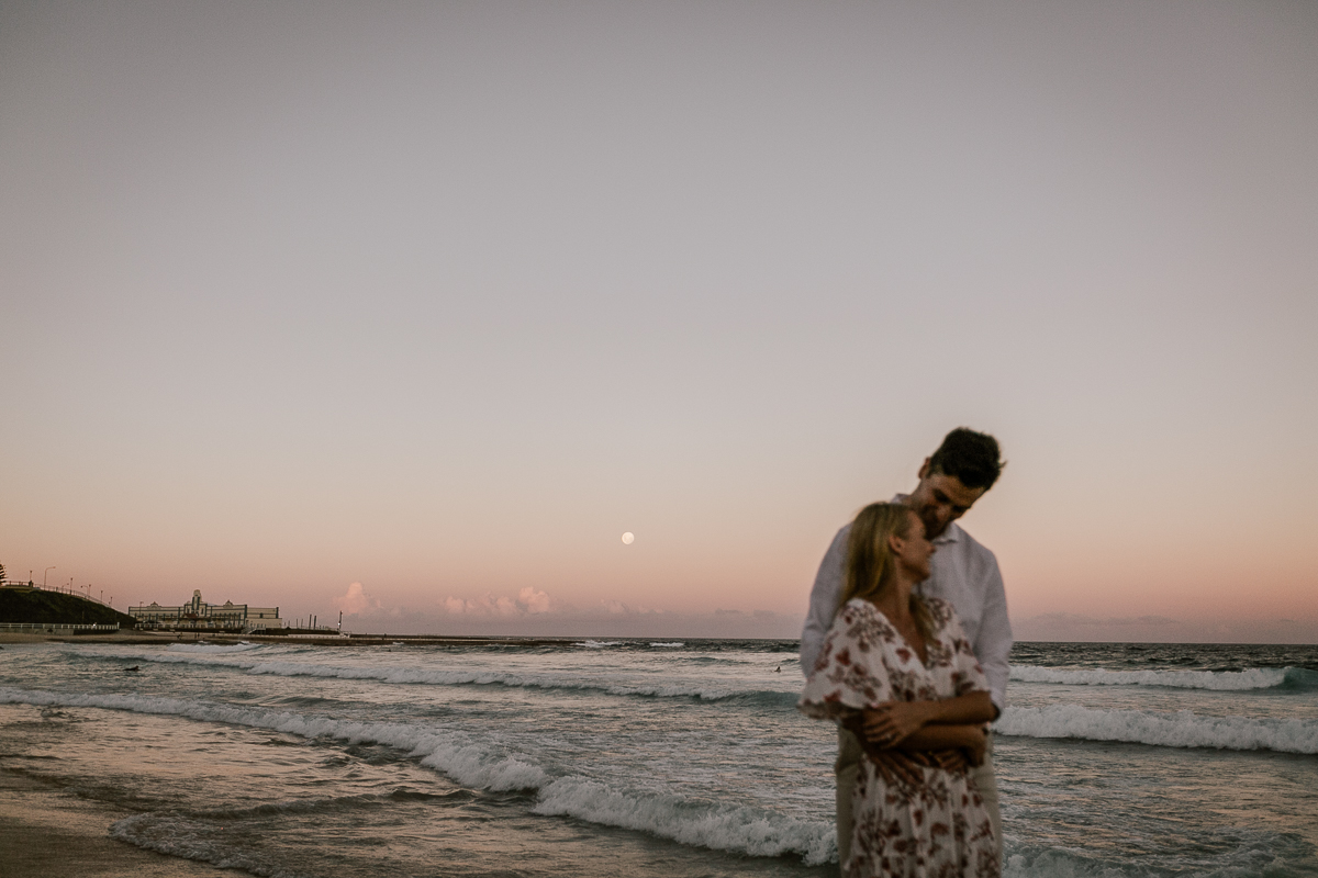 kirsty_andrew_eshoot_newcastle_beach_gez_xavier_mansfield_photography_2020-83.jpg