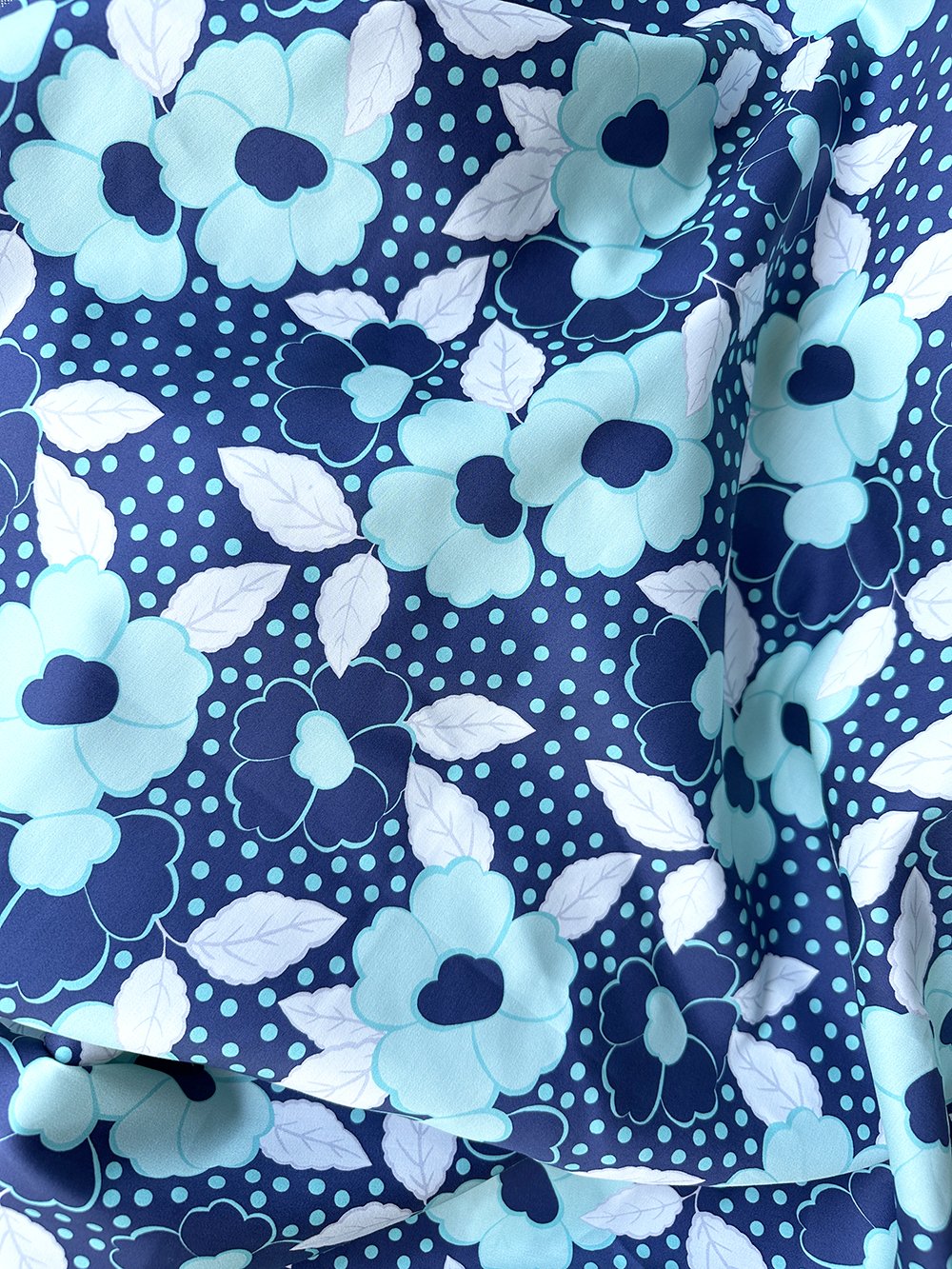 Retro_Blossom-Navy_sateen_small.jpg