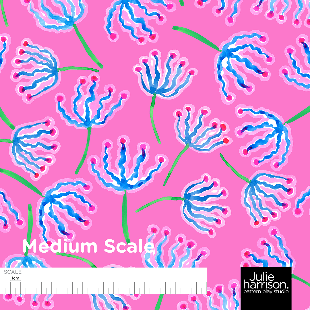 Scale-Medium_SquiggleFlowerPink.png