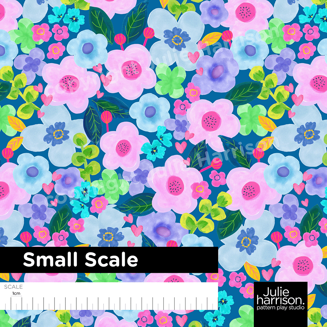 Scale_Floral_Cluster_Blue_Small.png