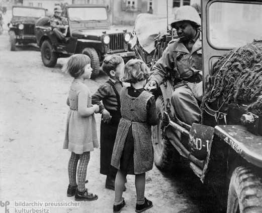 "Sweets" from American Sold iers (1945) - photographer unknown