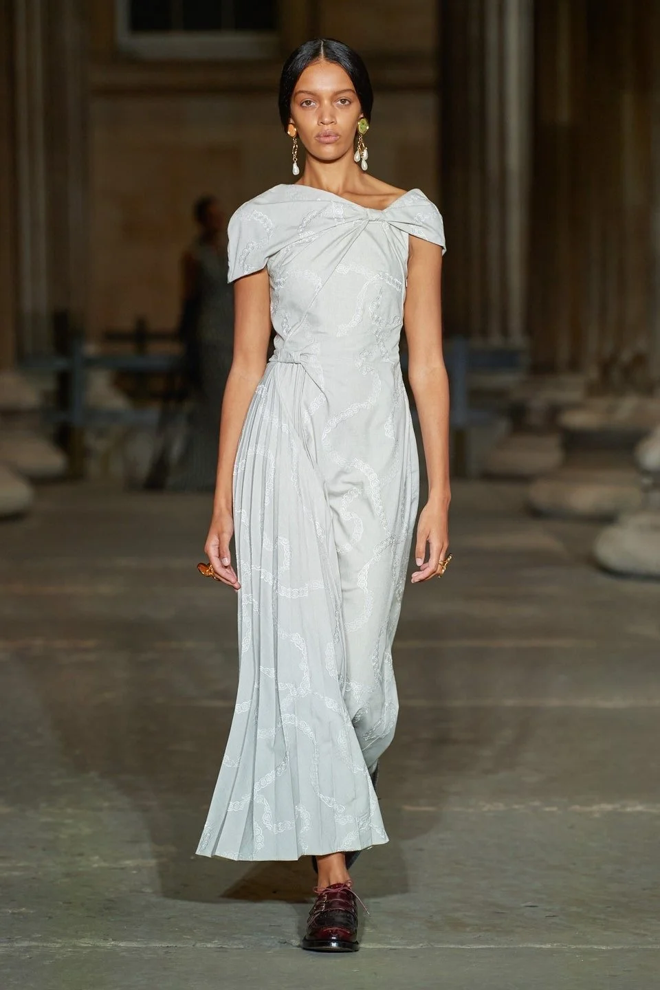 ERDEM SS 22 READY TO WEAR 3.JPG