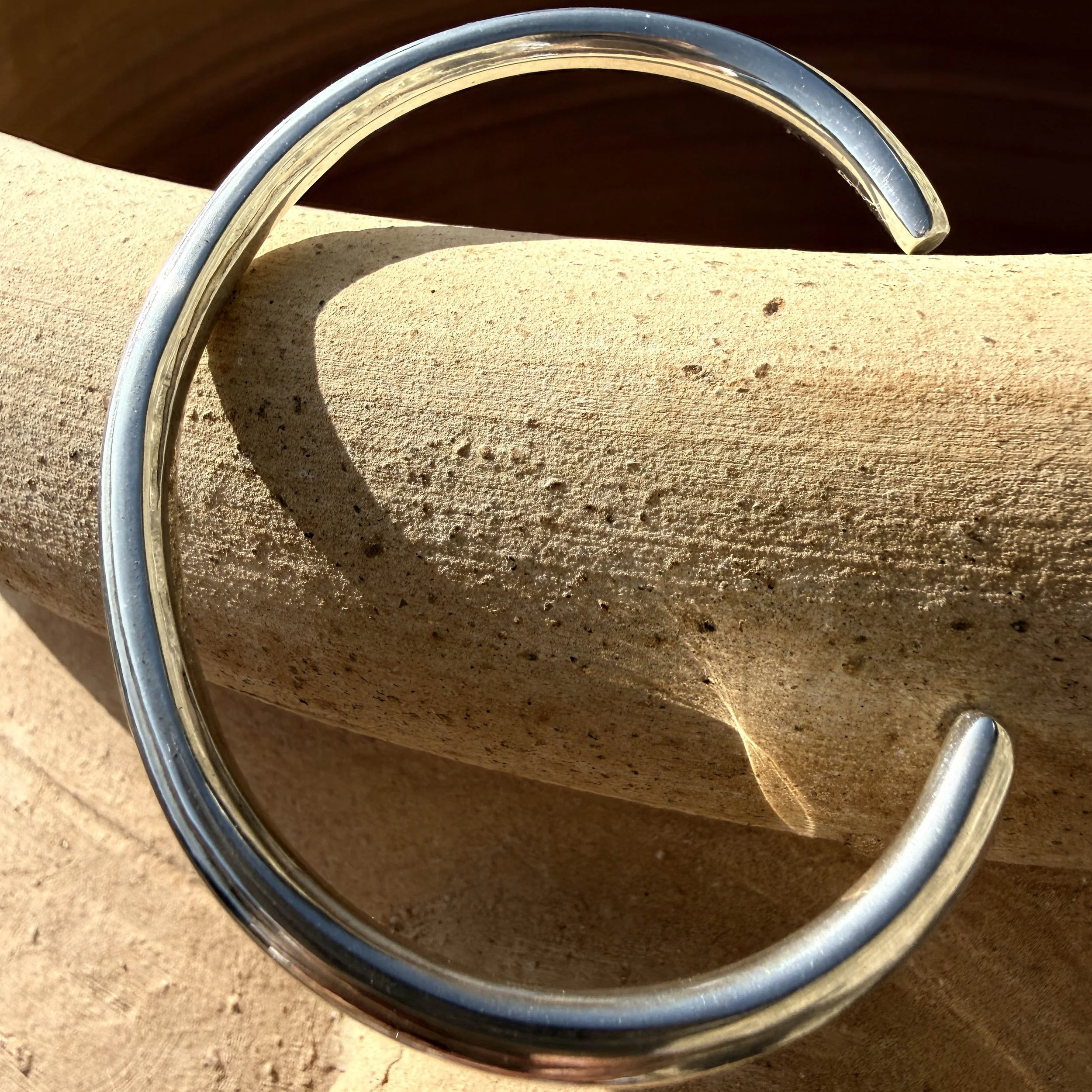 The Maxwell Cuff