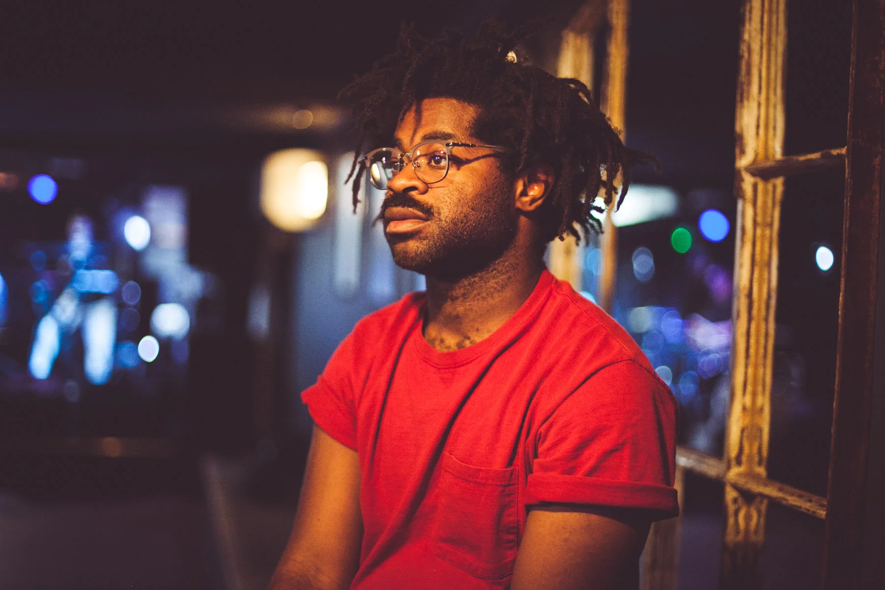R.LUM.R