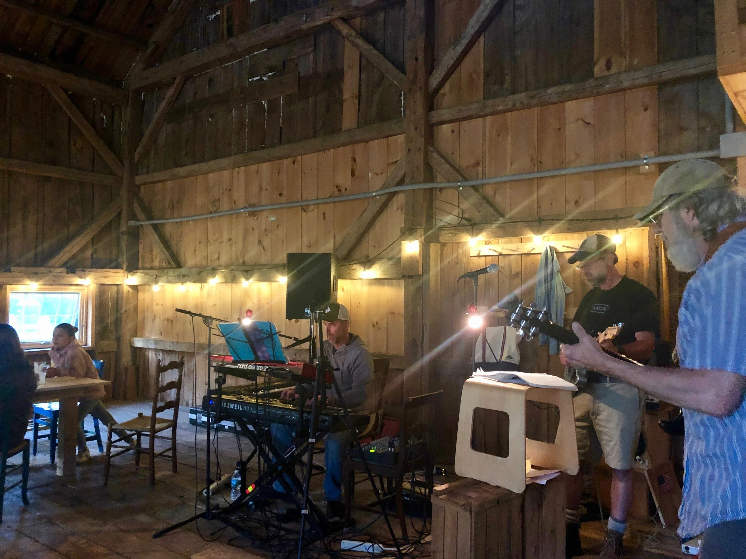 Blue Light Rain live @ Toddy Pond Farm 