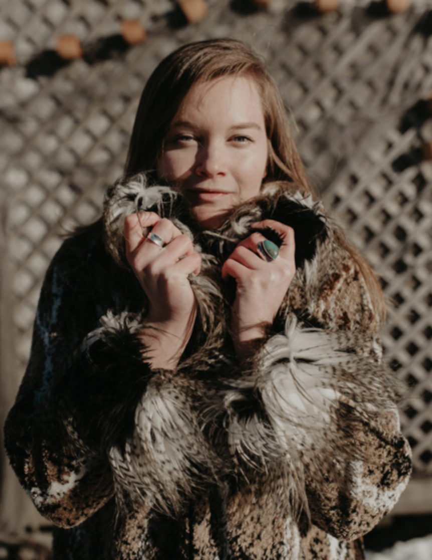 OPEN FARM &amp; LIVE MUSIC WITH Lauren Crosby