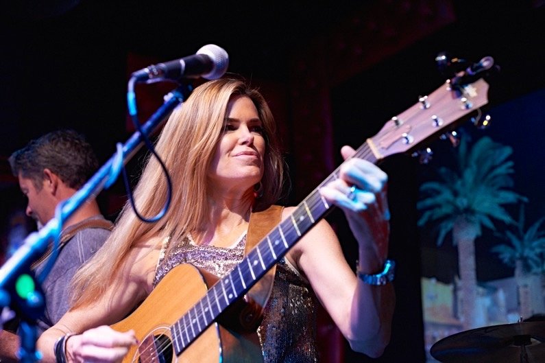 OPEN FARM &amp; LIVE MUSIC WITH suzanne rico
