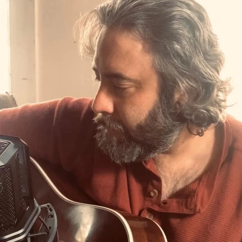 OPEN FARM &amp; LIVE MUSIC WITH Chris Ross