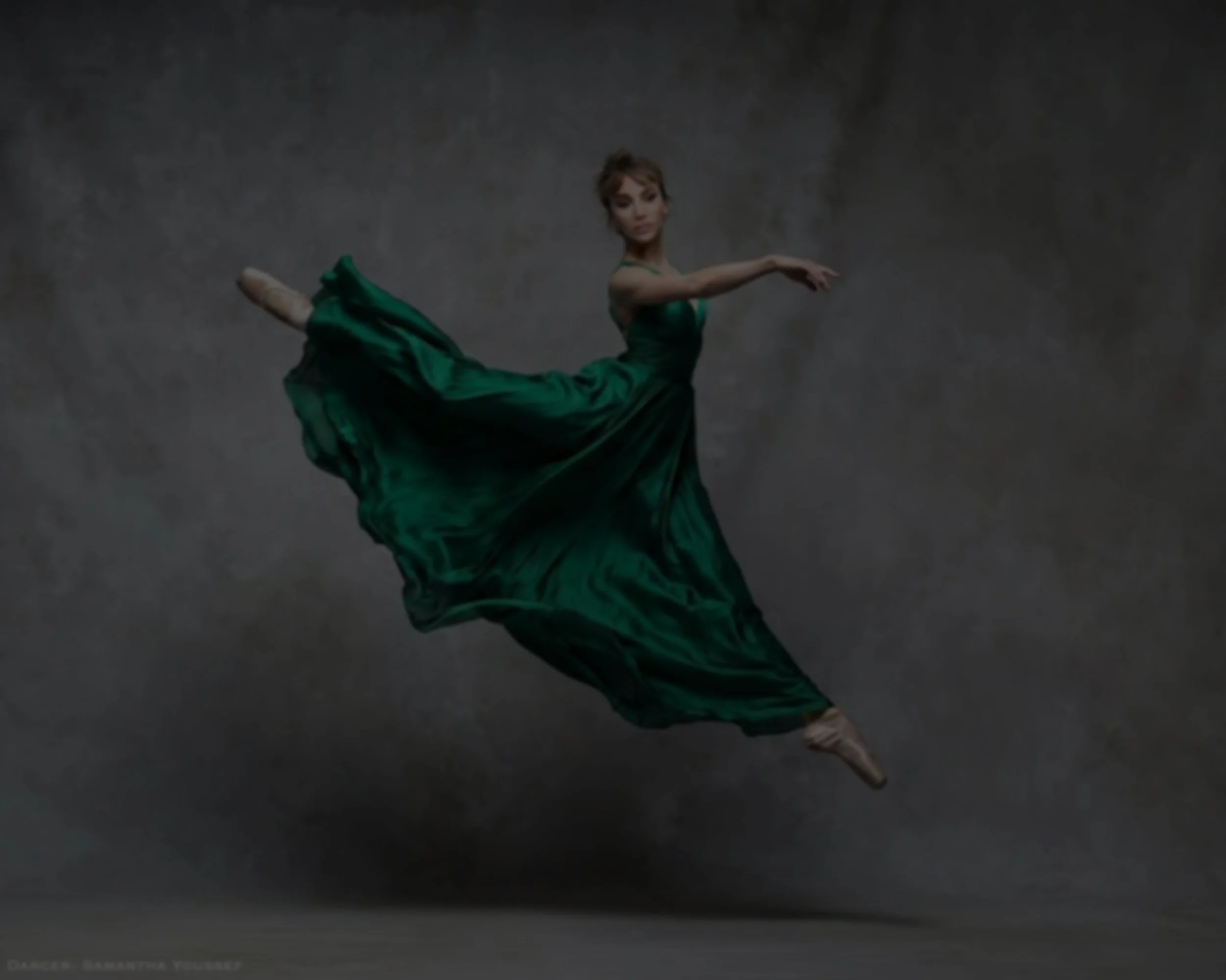 dance_portrait_Samantha_Youssef_bio_banner.jpg