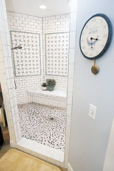 decker-bathroom-article