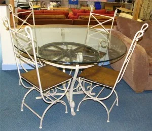804 - retro looking metal and glass patio furniture