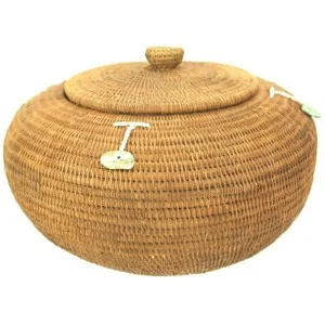 round basket with lid