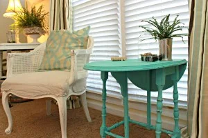 maison-blanche-paint-collette-side-table-7