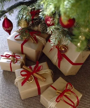 craft paper wrapping - recyclable, not to mention reusable