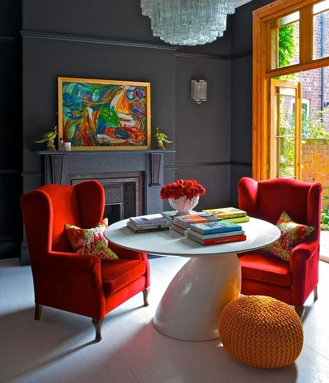 298b8f0a9ba98123dfb6aae83145a037--red-chairs-wing-chairs.jpg