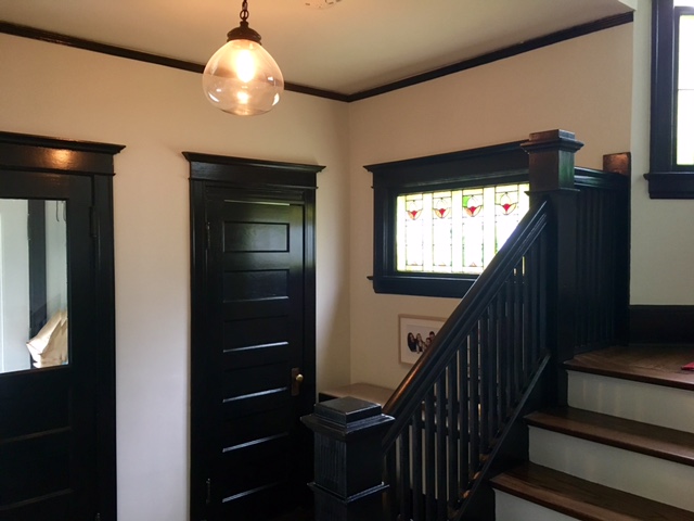 I've talked about this one before and it's really becoming popular with all different colours... paint out your trim NOT white.