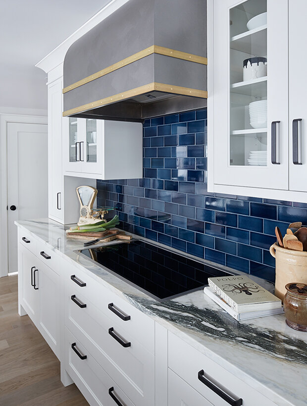 32-colourful-kitchens-HH_westgate_kit-blue-subway-tile-backsplash.jpg