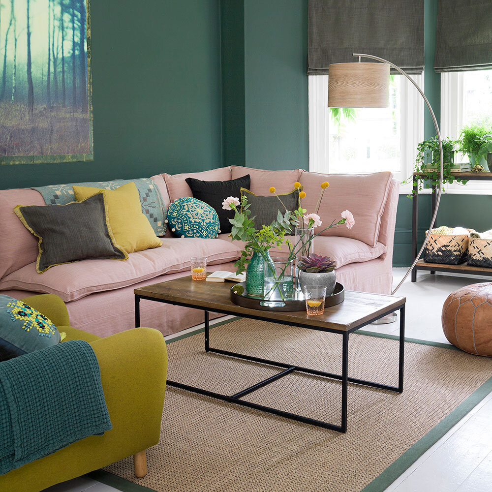 Green-living-room-ideas-mix-with-blush-pink.jpg