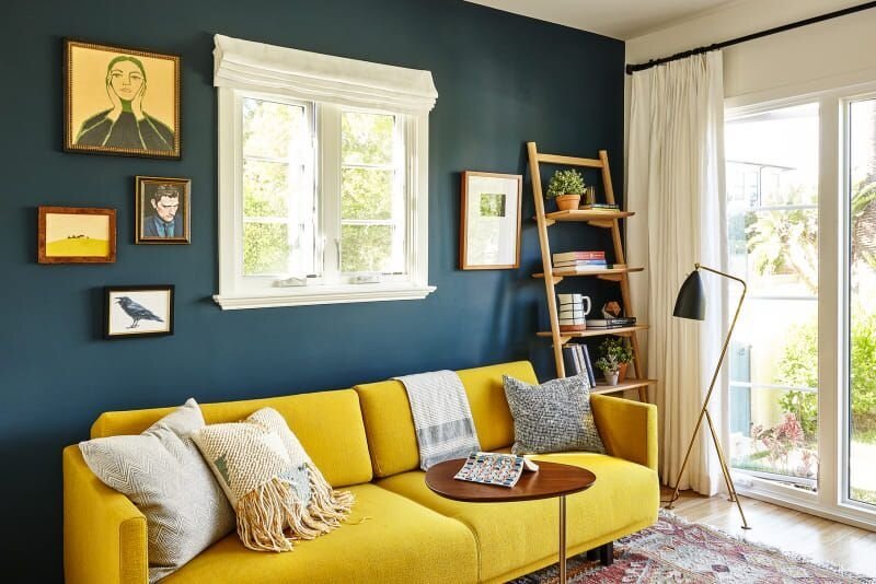 Charming-Yellow-Sofas-Ideas-That-Perfect-For-Living-Room07.jpg