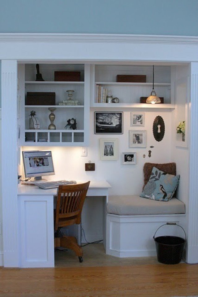 large_fustany-lifestyle-living-home_office_nook-40.jpg