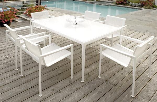 Porcelain and polyester weather resistant legs - DWR.ca