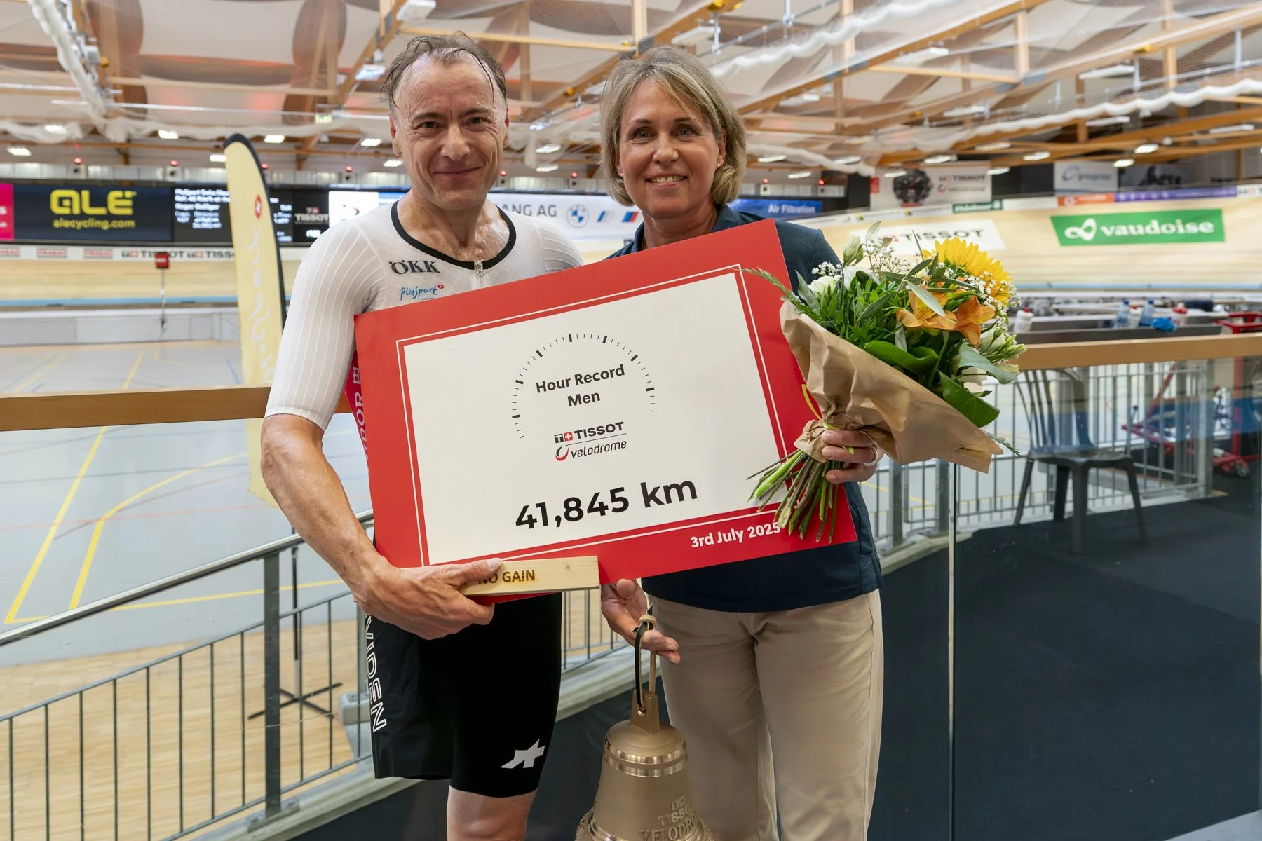 Buchli_Fotografie_Stundenrekord Roger Bolliger_116613.jpg