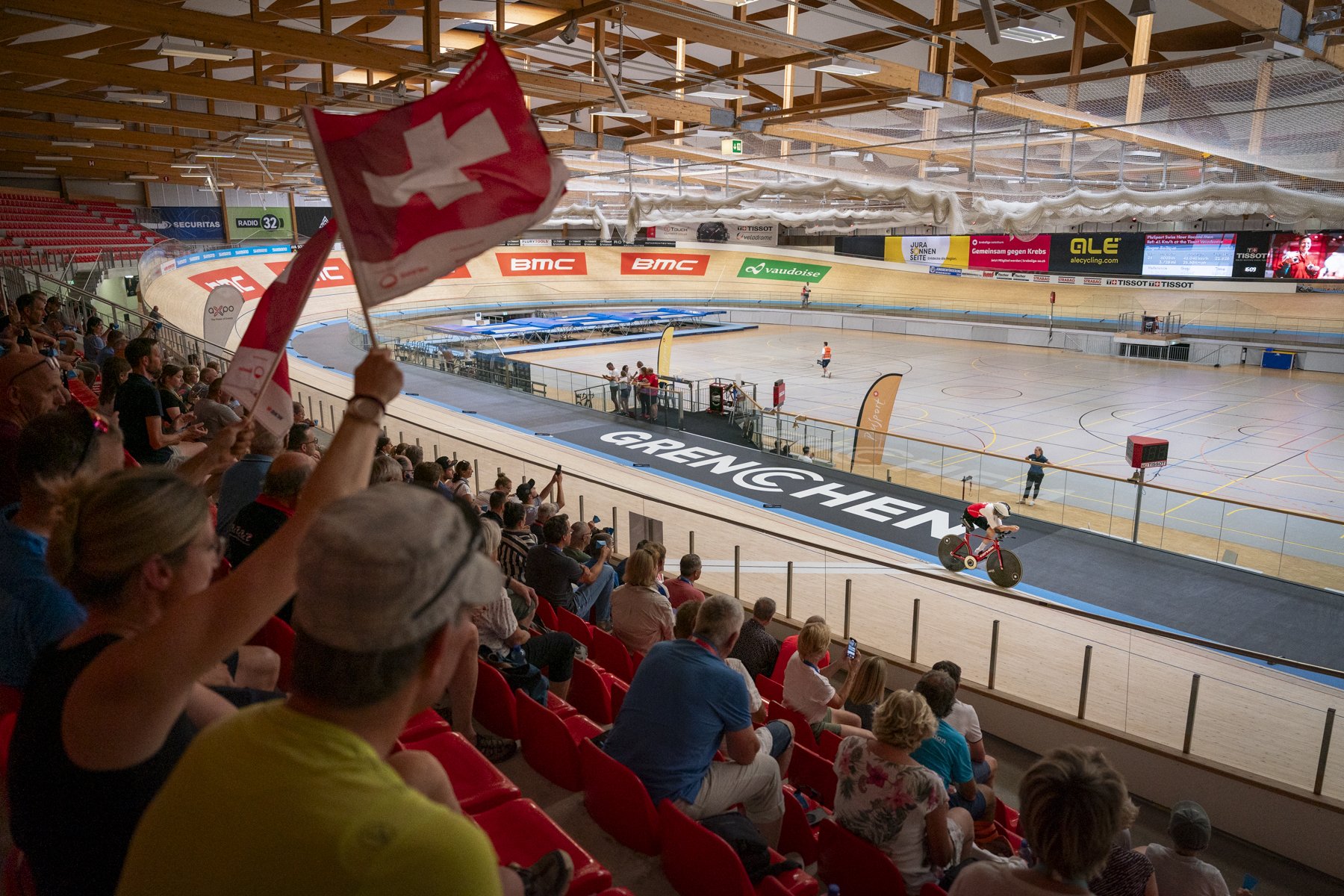 Buchli_Fotografie_Stundenrekord Roger Bolliger_116667.jpg