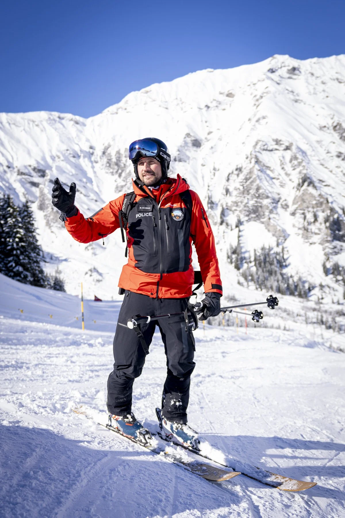 Buchli_Fotografie_Unterwegs mit der Skipisten-Polizei _9644.jpg