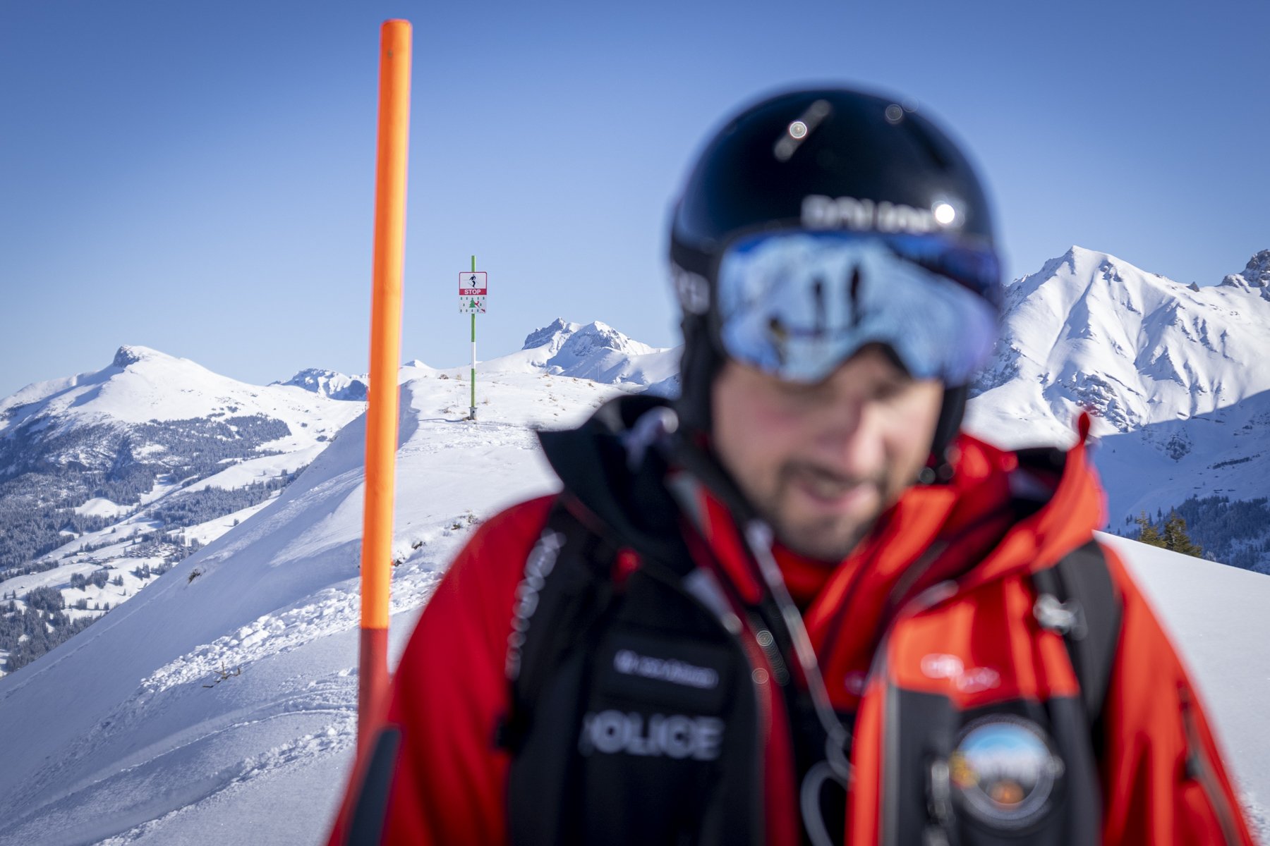 Buchli_Fotografie_Unterwegs mit der Skipisten-Polizei _9677.jpg