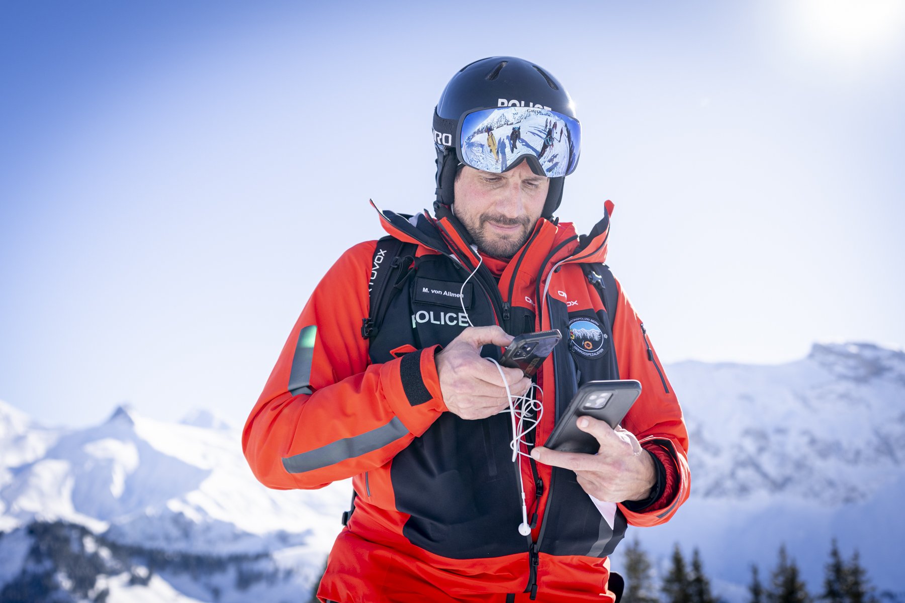 Buchli_Fotografie_Unterwegs mit der Skipisten-Polizei _9718.jpg