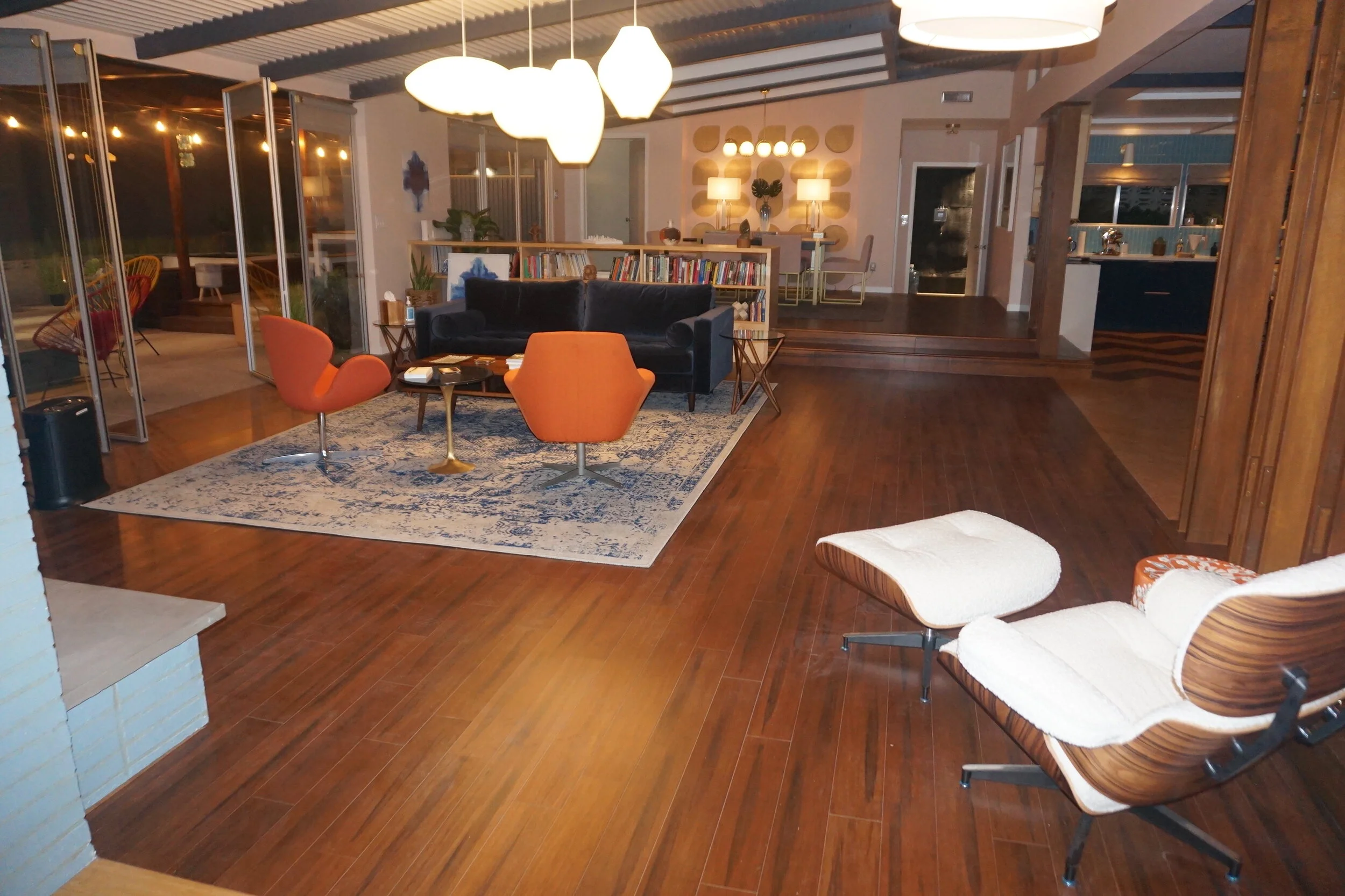 livingroomtowardsdiningroom.JPG