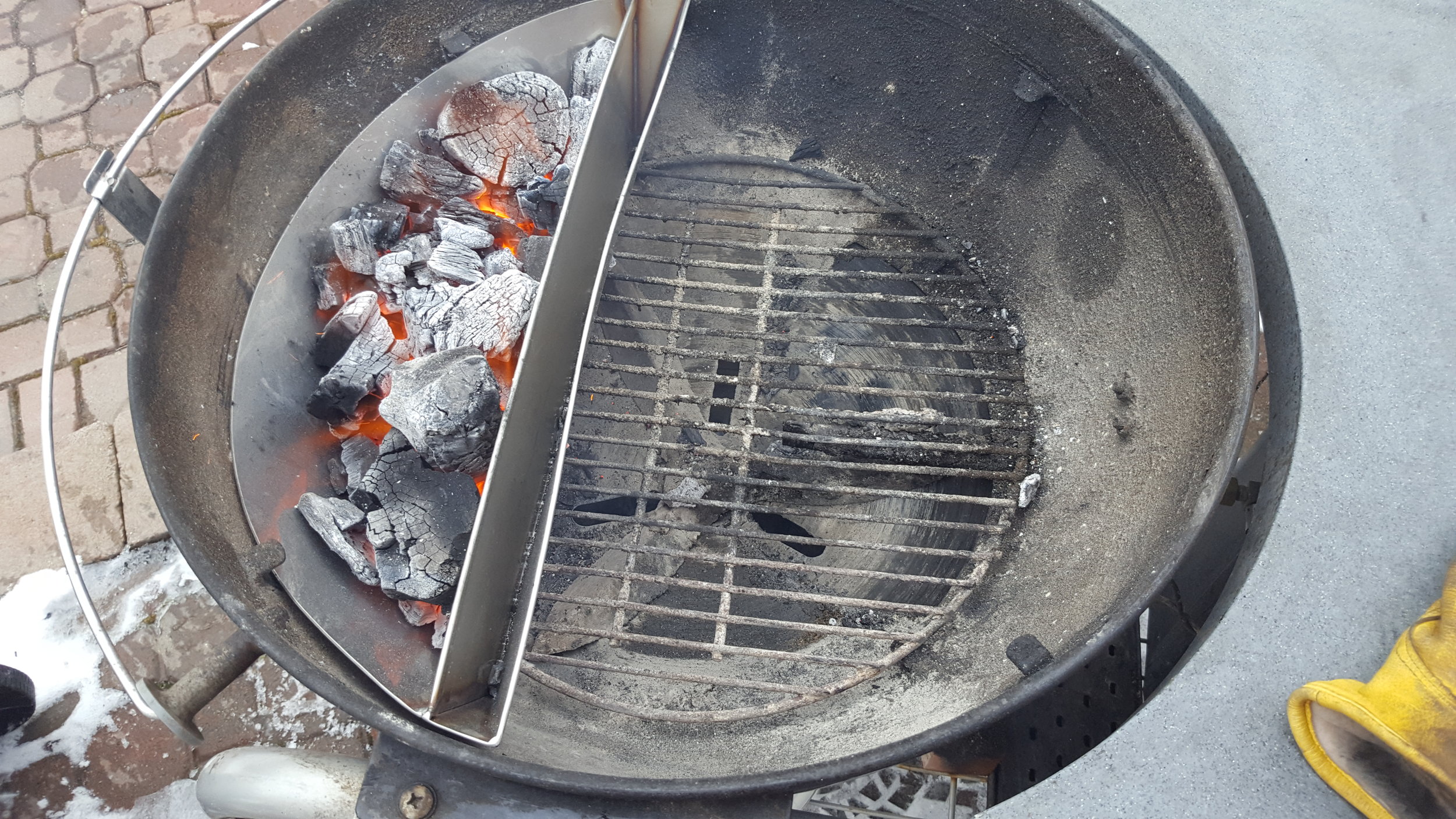 Slow N Sear Review Part 1 First Thoughts Man Meat BBQ