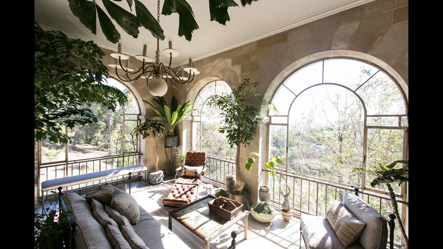 la-hm-1114-greystone-showhouse-pictures-020.jpg