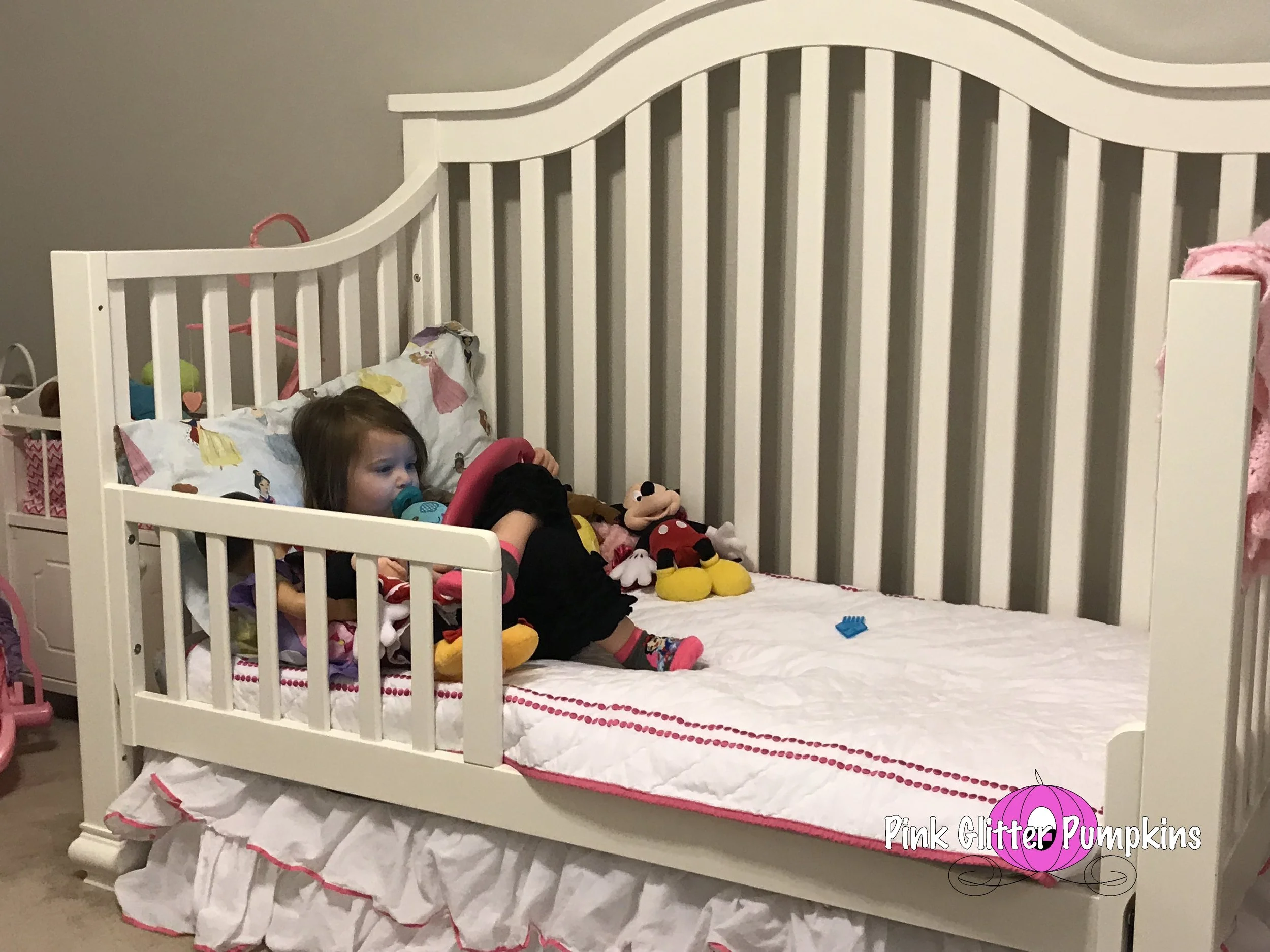 Melody S Transition To A Toddler Bed Pink Glitter Pumpkins