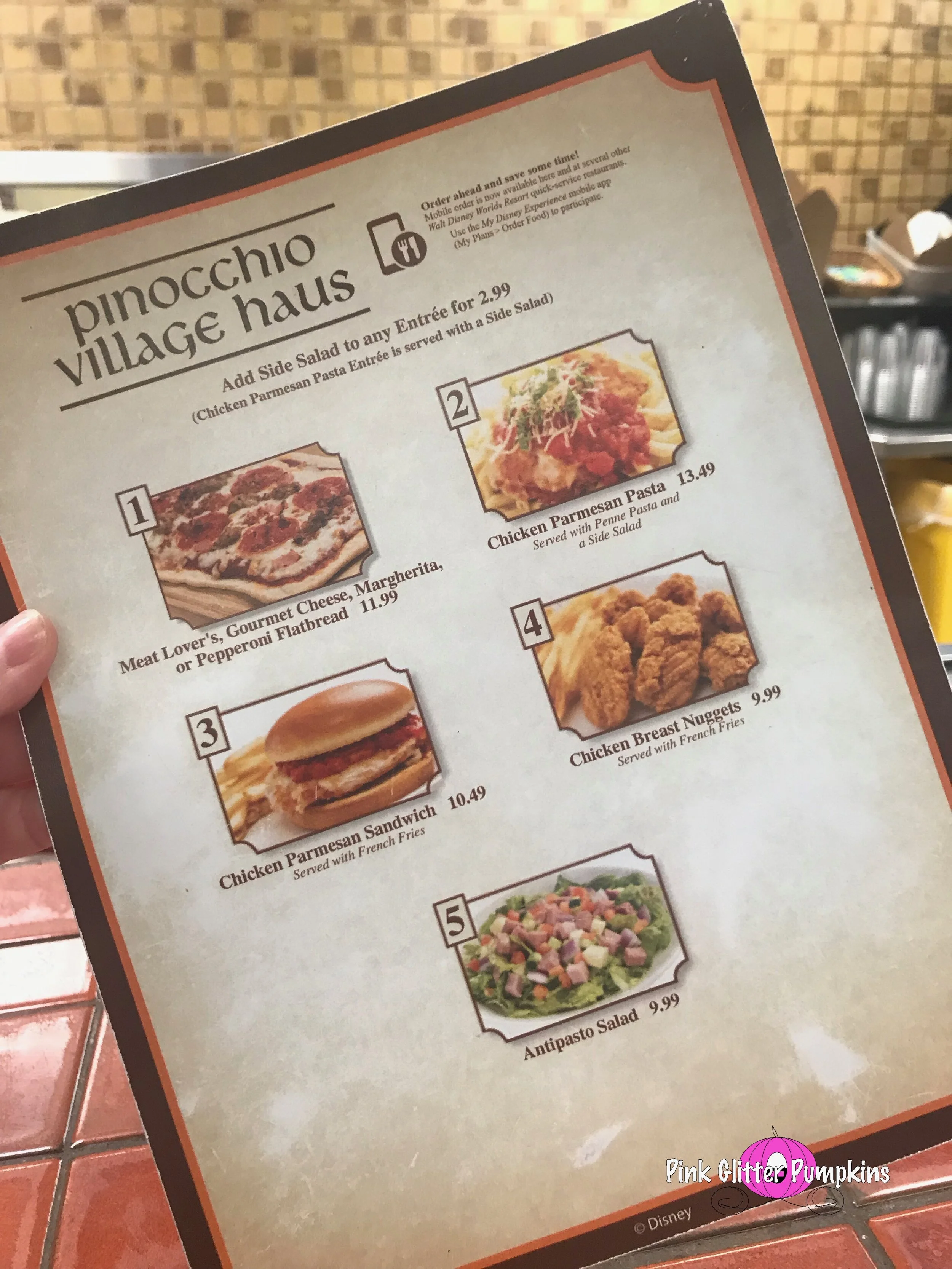 Pinocchio Village Haus