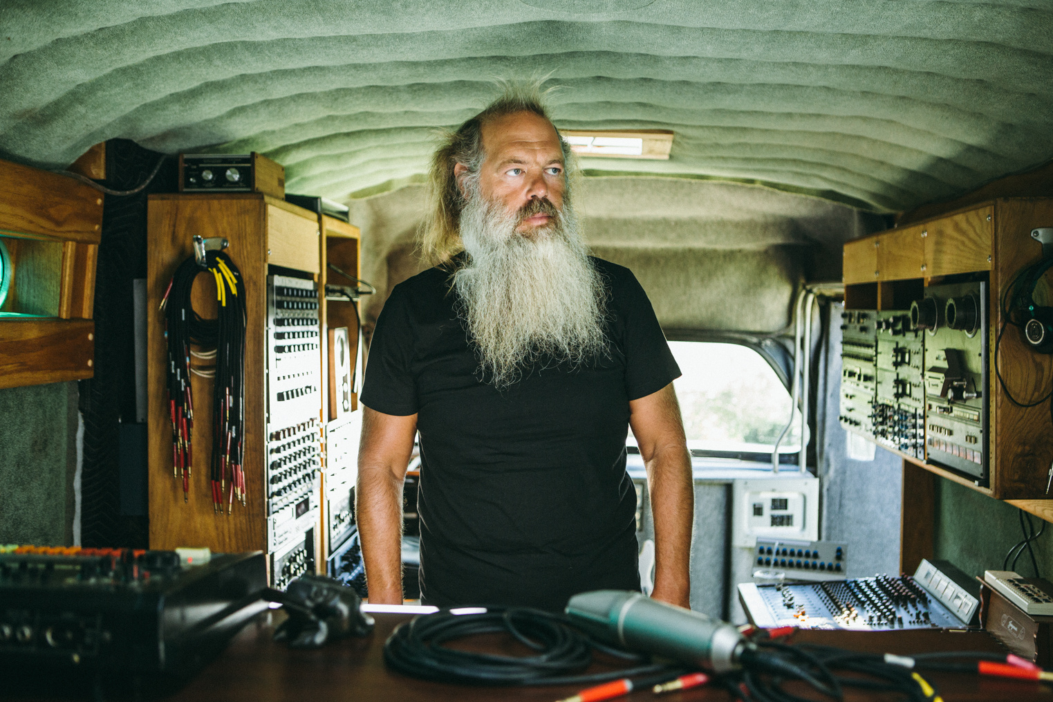 93cad2588bcd2eda-RICKRUBIN-2016-3647.jpg