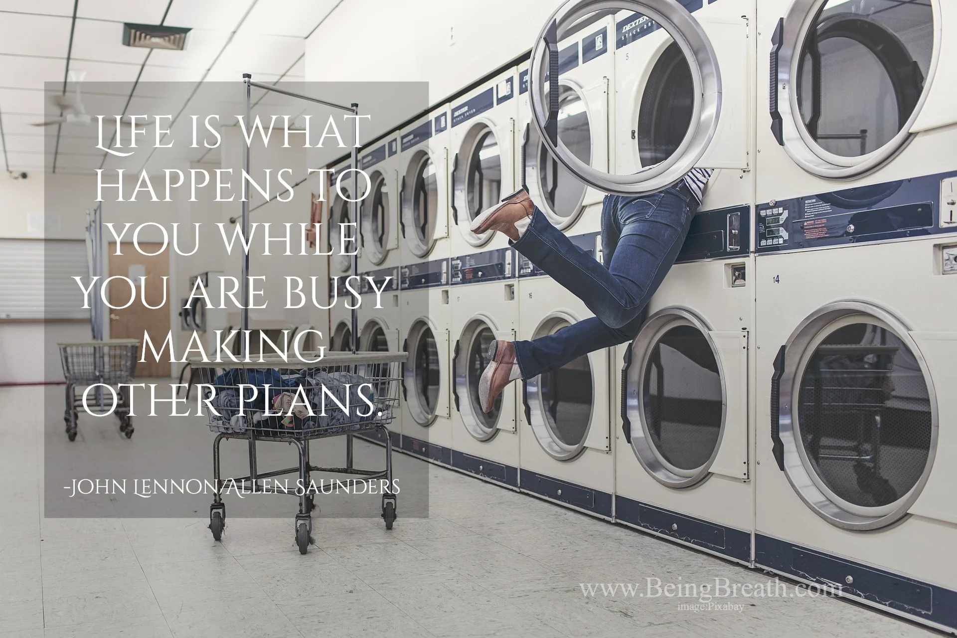 Web_Meme_AboutPage_laundry-413688_1920.jpg