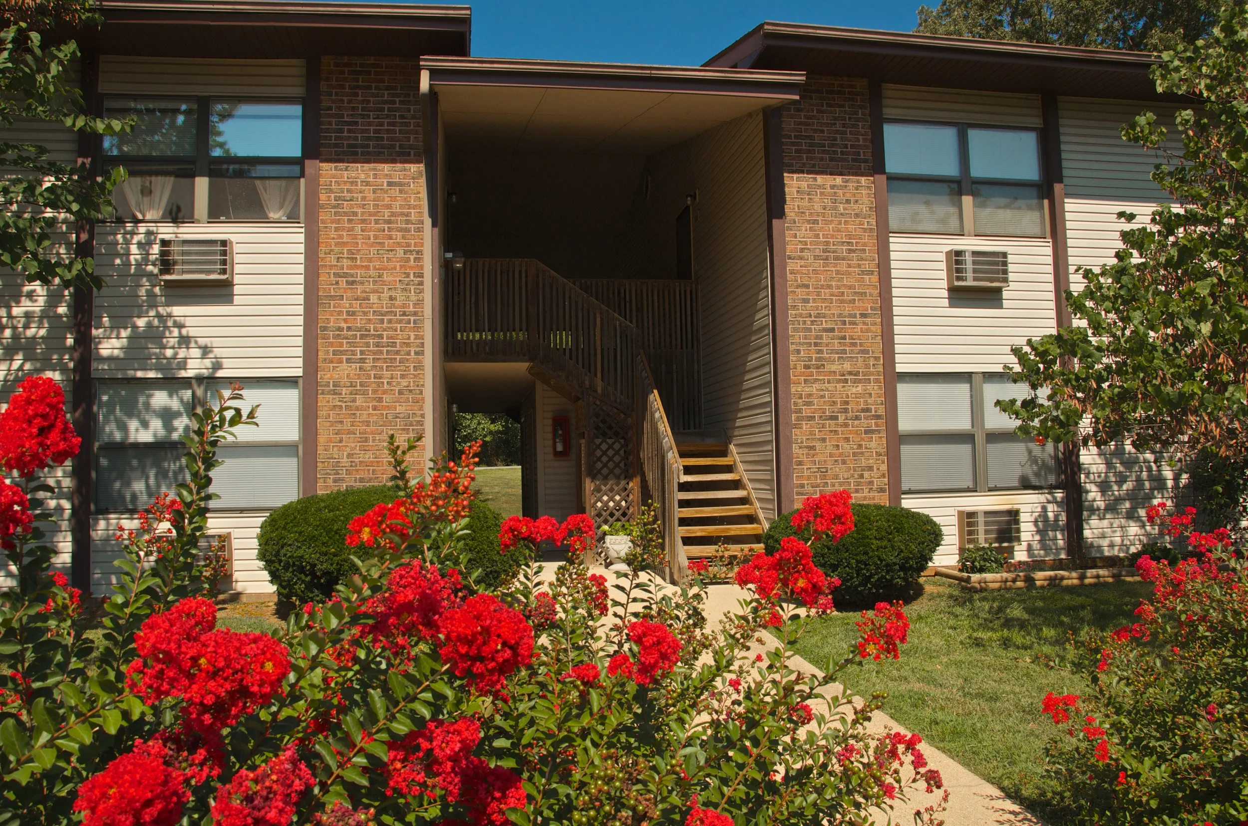 Brookview Apartments