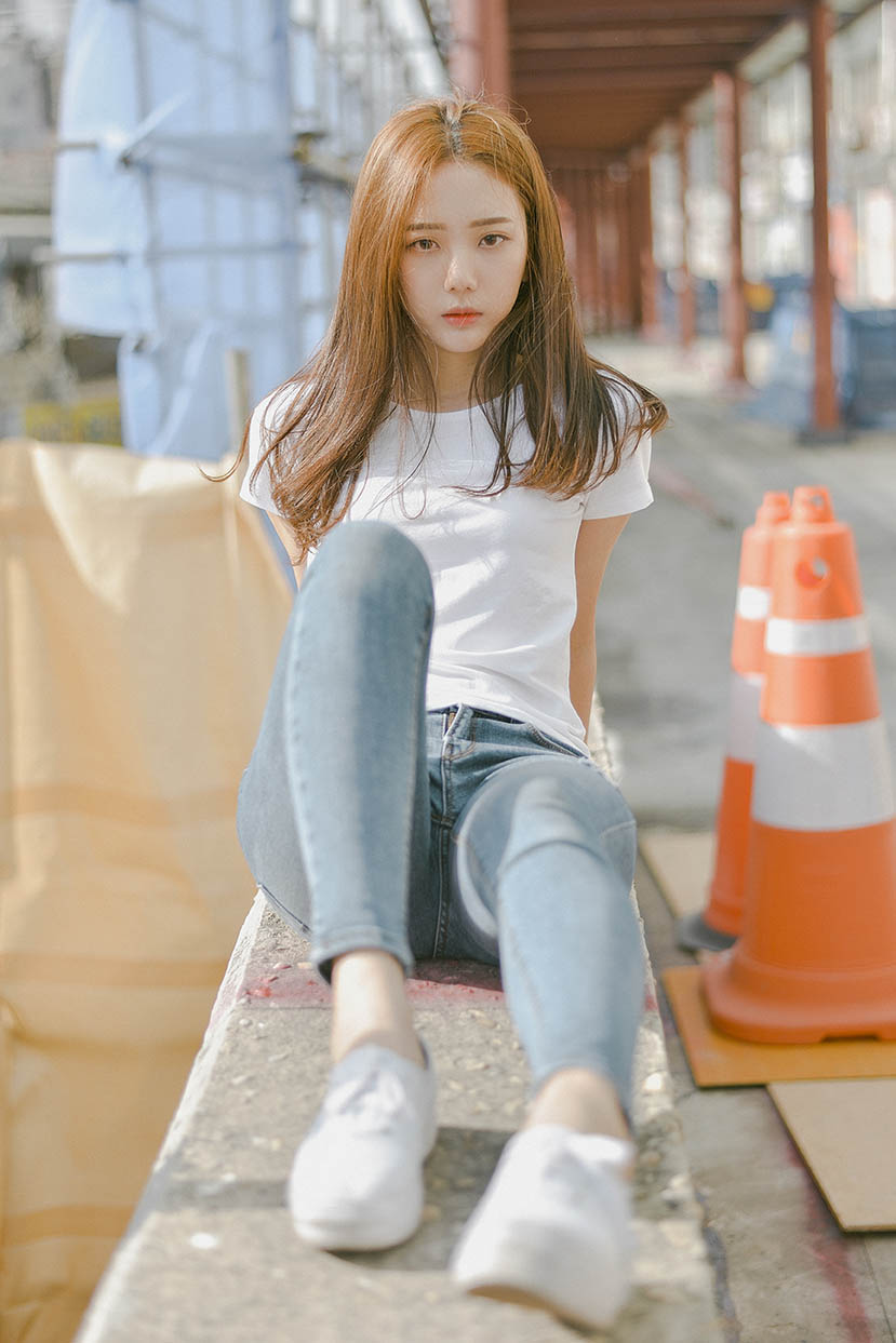 Sprazzi_Professional_Portrait_Photo_Seoul_Lizzyeye_Resize_15.jpg
